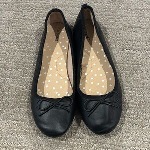Like new black ballet slippers
